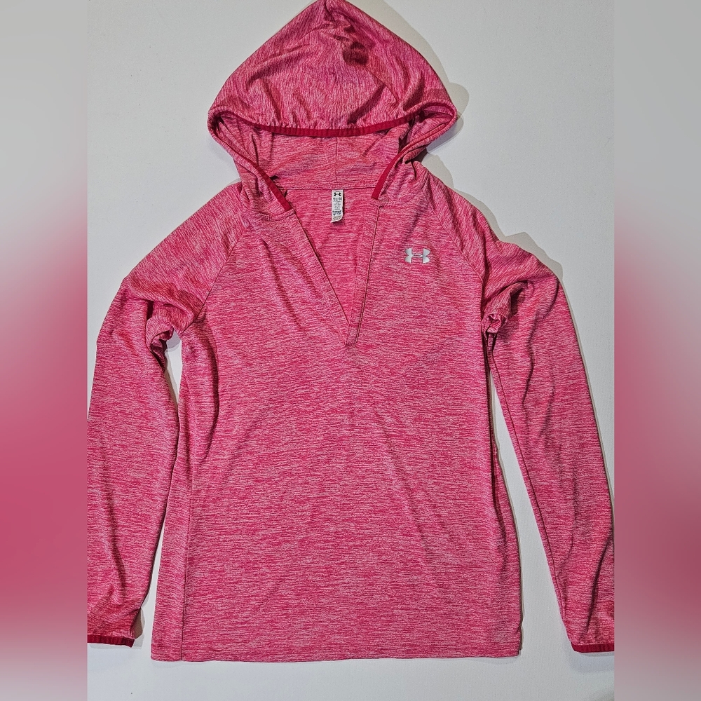 Under Armour Hooded Long Sleeve Top Womens Size Medium‎ Pink Loose Fit Heatgear
